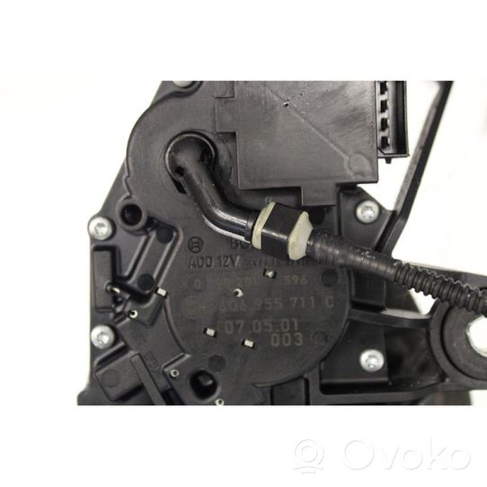 Volkswagen Polo IV 9N3 Rear window wiper motor 