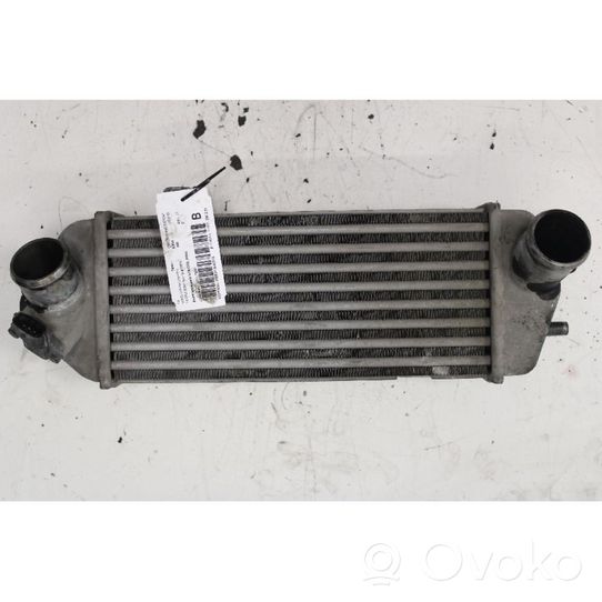 KIA Venga Chłodnica powietrza doładowującego / Intercooler 