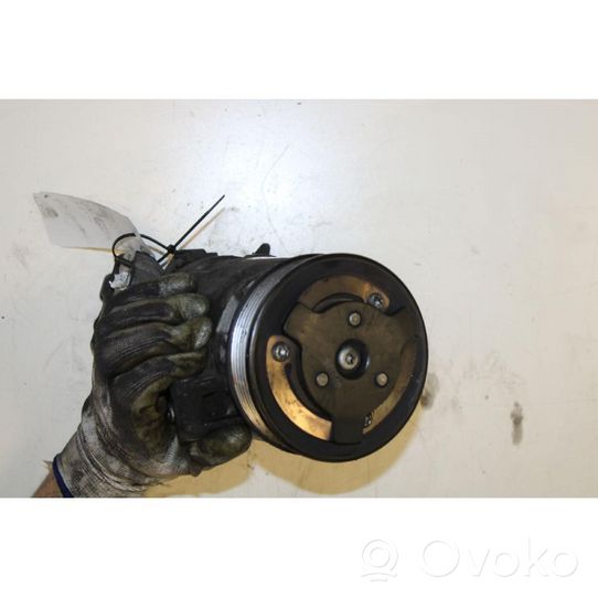 BMW 3 E90 E91 Ilmastointilaitteen kompressorin pumppu (A/C) 