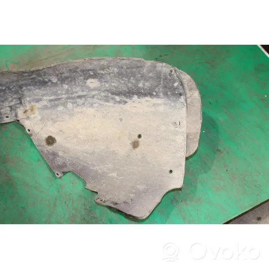 Audi A4 S4 B7 8E 8H Rivestimento paraspruzzi passaruota anteriore 