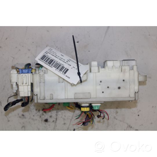 Honda Insight Fuse module 