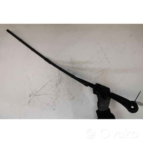 Ford B-MAX Front wiper blade arm 