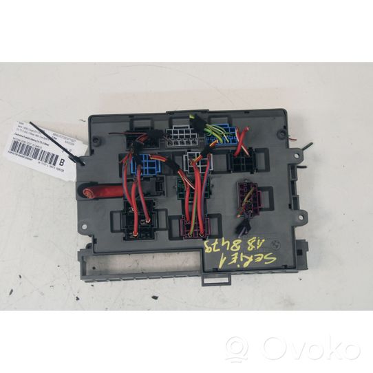 BMW 1 E82 E88 Fuse module 