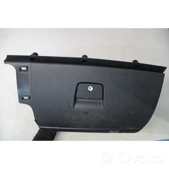 Volvo C30 Handschuhfach 