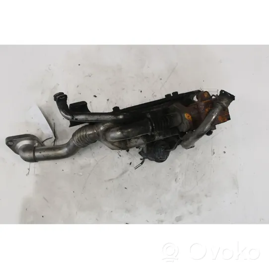 Opel Astra J Supporto della valvola di raffreddamento EGR 