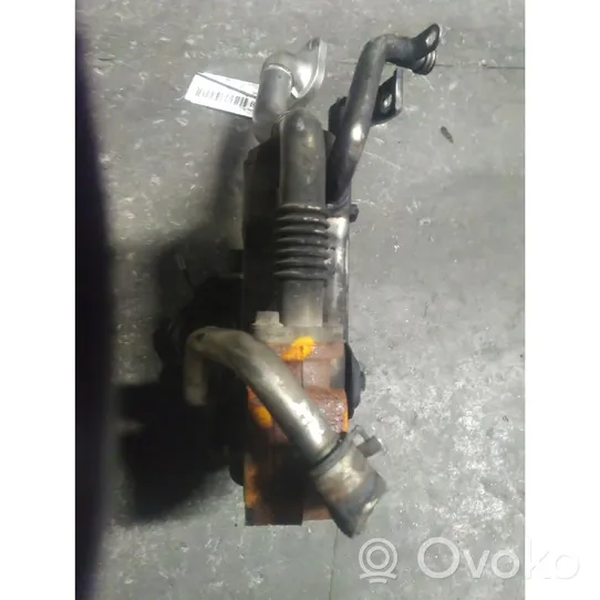 Opel Astra J Supporto della valvola di raffreddamento EGR 