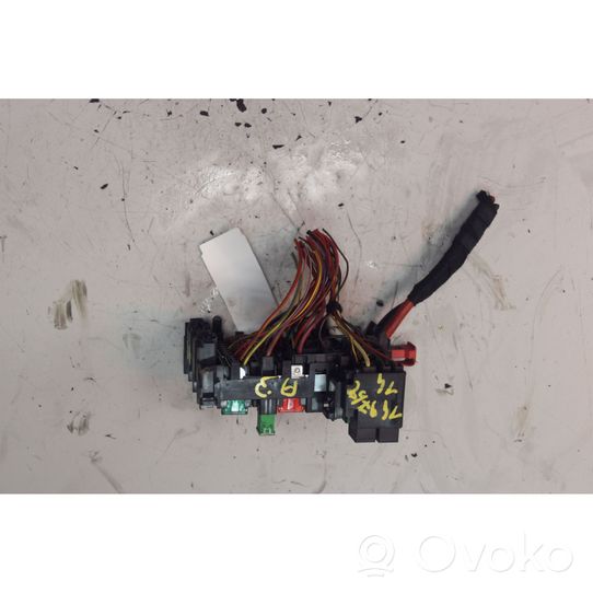 Audi A3 S3 8V Fuse module 