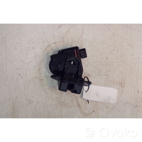 Toyota Verso Tailgate lock latch 