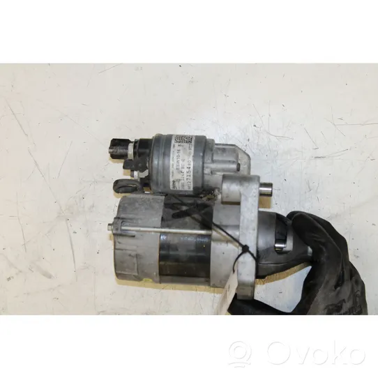 Peugeot 208 Starter motor 