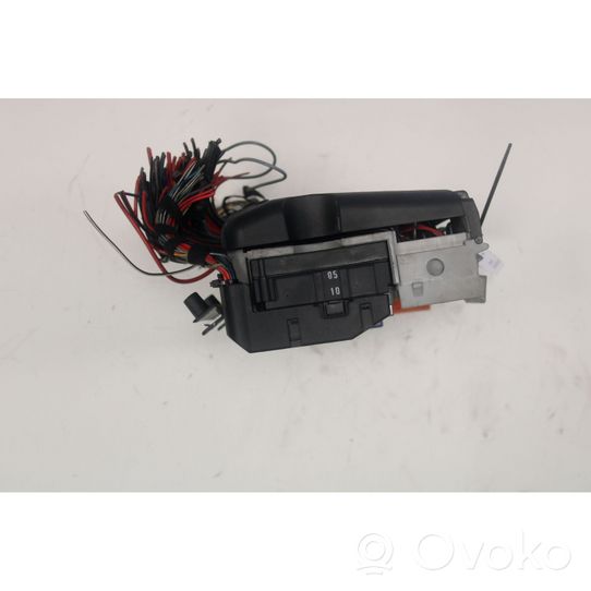 Opel Zafira A Fuse module 