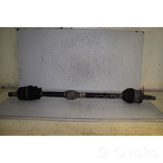 KIA Carens II Front driveshaft 