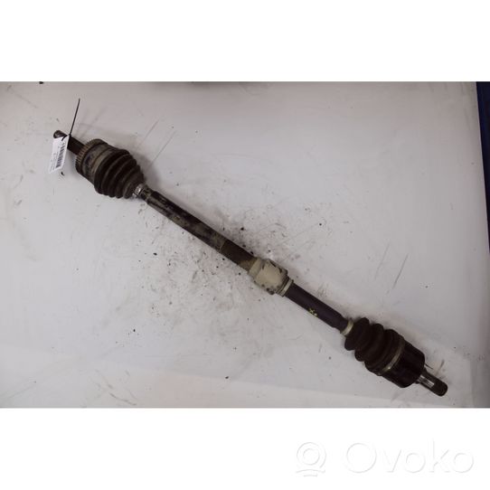 KIA Carens II Front driveshaft 