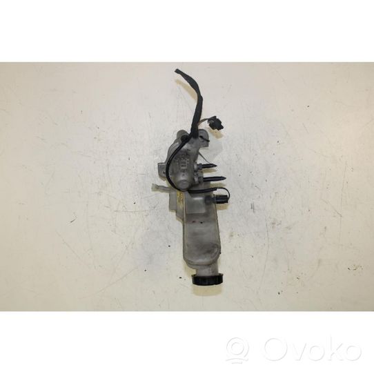 Mercedes-Benz A W176 Master brake cylinder 