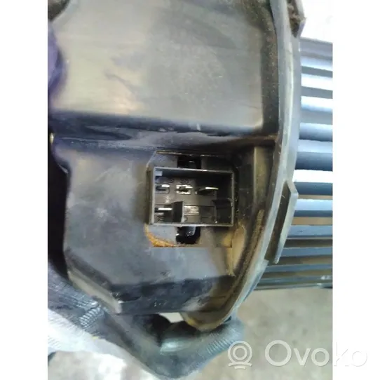 Audi A3 S3 8P Salono oro mazgo plastikinis korpusas 