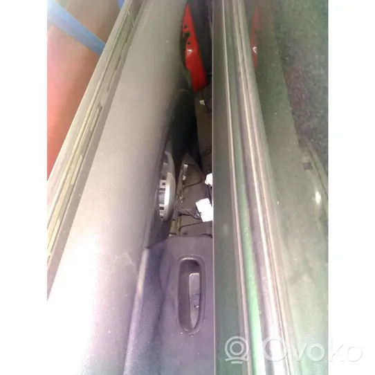 Nissan Note (E11) Portiera anteriore 