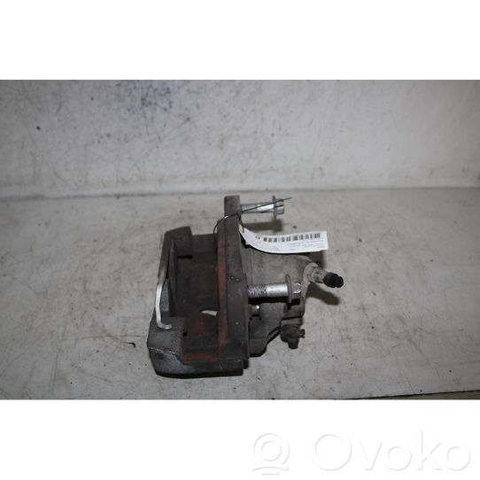 BMW X3 E83 Front brake caliper, 92.00 € RRR