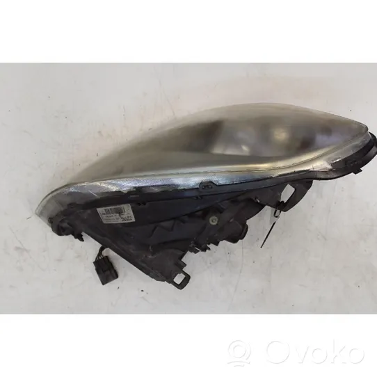 Volvo XC60 Lampa przednia 