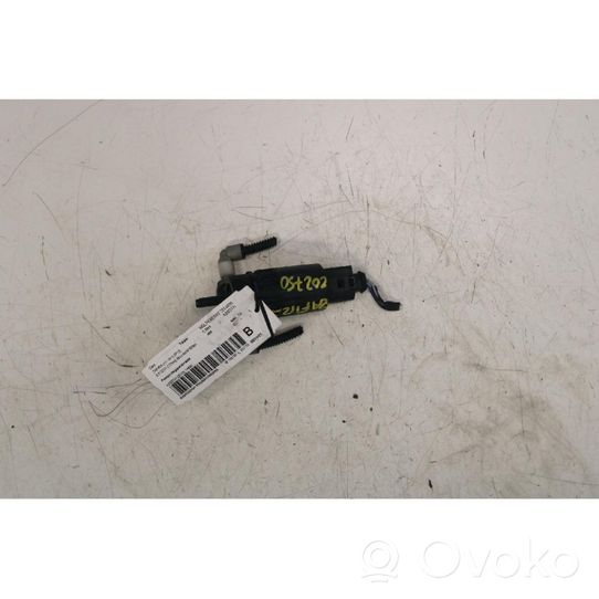 Opel Zafira C Windscreen/windshield washer pump 