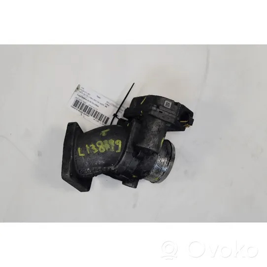 Audi A4 S4 B7 8E 8H Valvola corpo farfallato 