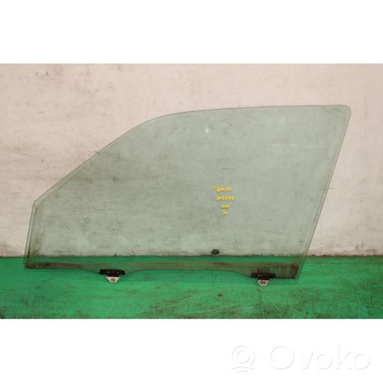 Daihatsu Terios Front door window glass four-door 