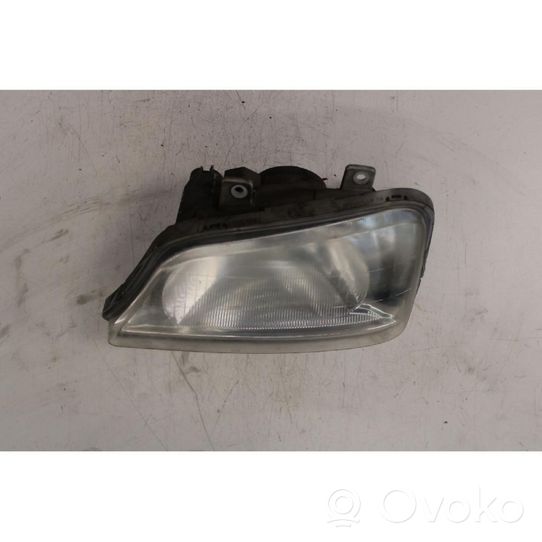 Daihatsu Terios Lampa przednia 