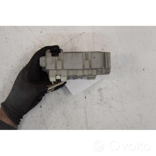 Isuzu D-Max Fuse module 