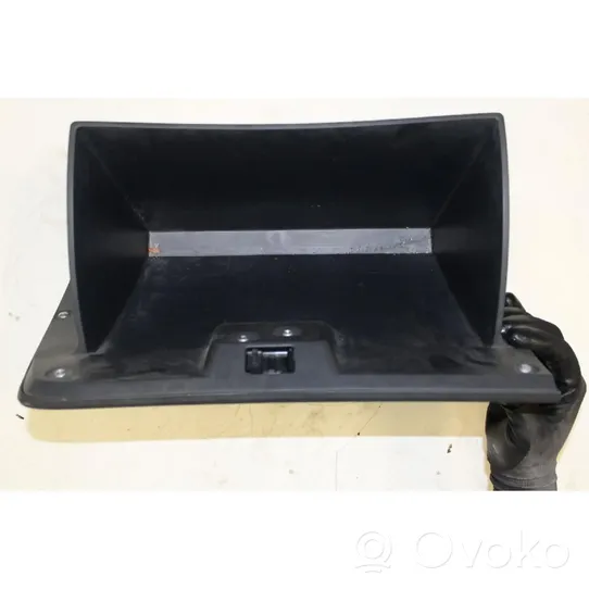 Fiat Sedici Glove box 