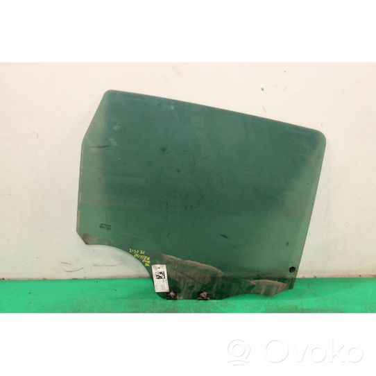 Dacia Duster Rear door window glass 