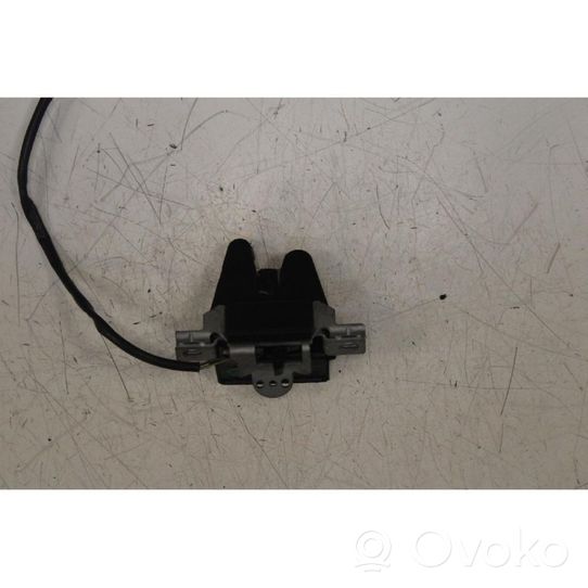 Volkswagen Fox Tailgate lock latch 