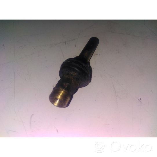 Mercedes-Benz E W124 Injecteur de carburant 