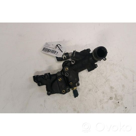 Citroen C3 Boîtier de thermostat / thermostat 