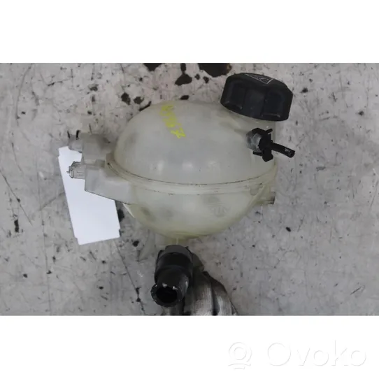 Citroen C3 Coolant expansion tank/reservoir 9800777280