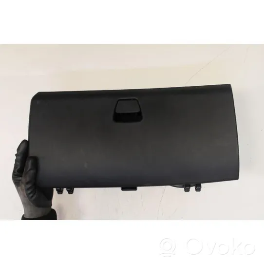 Citroen C1 Glove box 