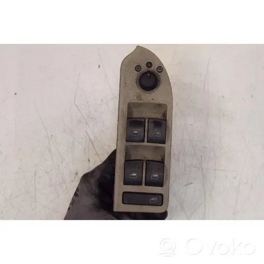 Audi A2 Electric window control switch 