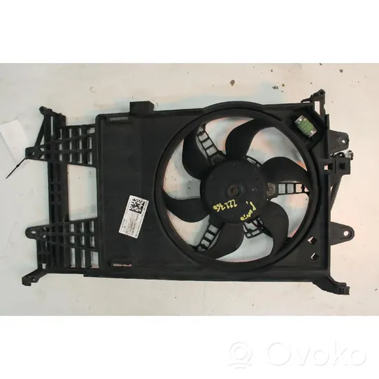 Fiat Punto (188) Ventilatore di raffreddamento elettrico del radiatore 