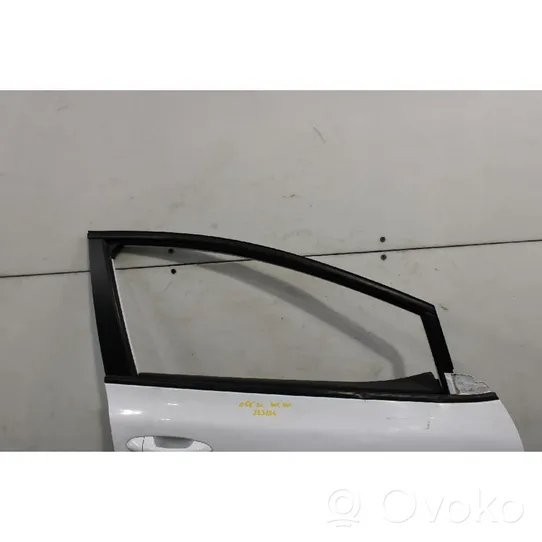 KIA Ceed Front door 