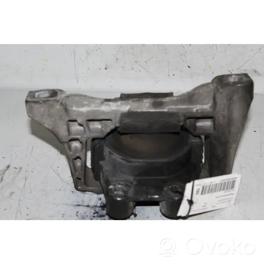 Ford Focus C-MAX Engine mount bracket 