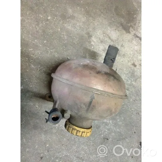 Opel Corsa B Vase d'expansion / réservoir de liquide de refroidissement 