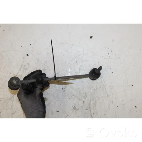 Volkswagen Polo IV 9N3 Barra stabilizzatrice anteriore/stabilizzatore 