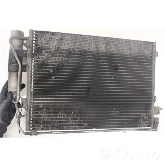 Renault Clio III Radiador de refrigeración del A/C (condensador) 