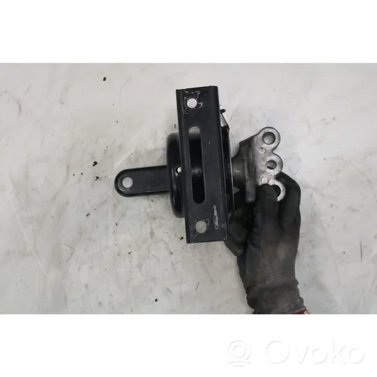 Chevrolet Spark Engine mount bracket 