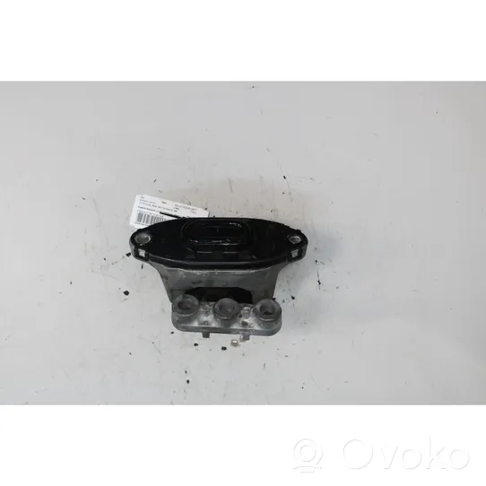 Opel Mokka X Dzinēja spilvens 