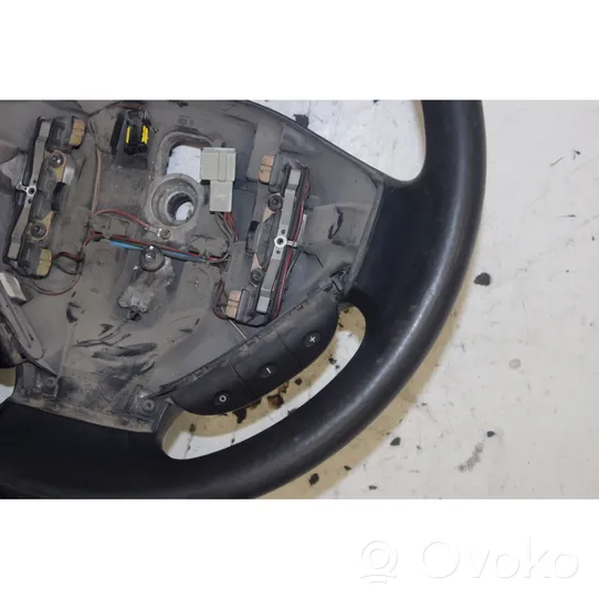 Opel Vivaro Steering wheel 