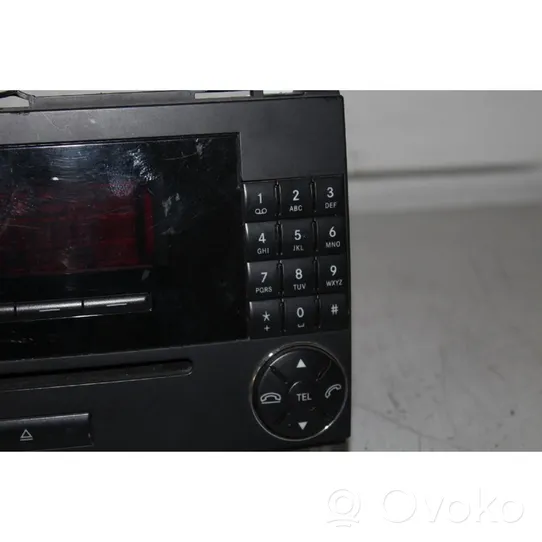 Mercedes-Benz A W169 Unité principale radio / CD / DVD / GPS A1698207589