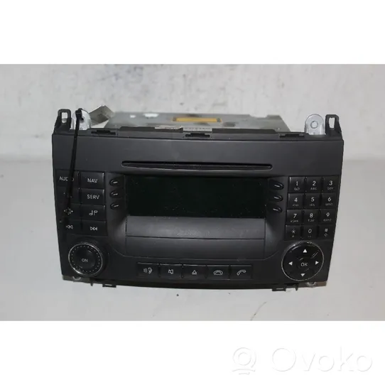 Mercedes-Benz B W245 Radio/CD/DVD/GPS head unit A1698702589