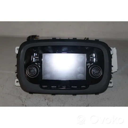 Fiat 500X Panel / Radioodtwarzacz CD/DVD/GPS 