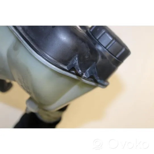 Mercedes-Benz CLS C219 Coolant expansion tank/reservoir 