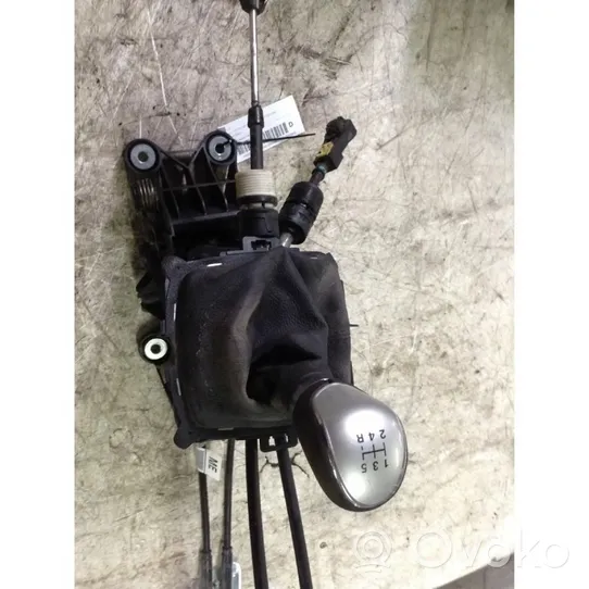 Ford Fiesta Gear selector/shifter (interior) 