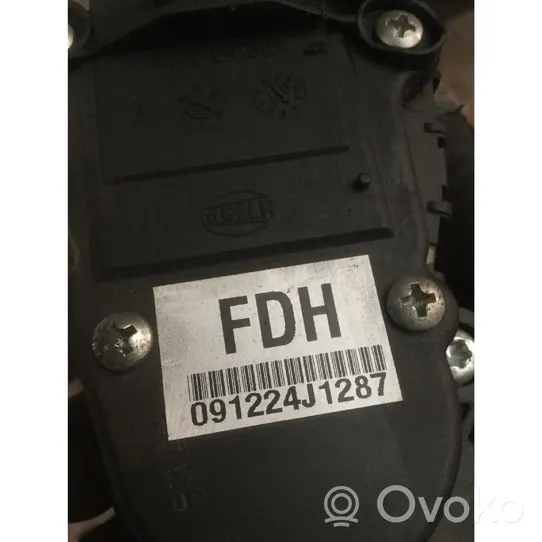 KIA Ceed Accelerator throttle pedal 