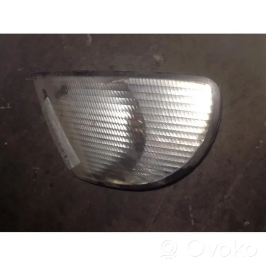 Audi A4 S4 B5 8D Lampa przednia 